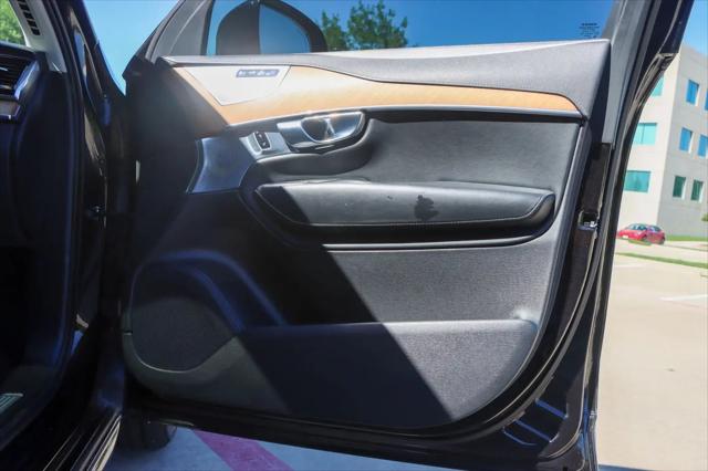 2019 Volvo XC90 T6 Inscription
