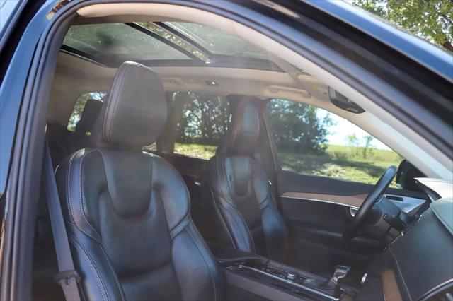 2019 Volvo XC90 T6 Inscription