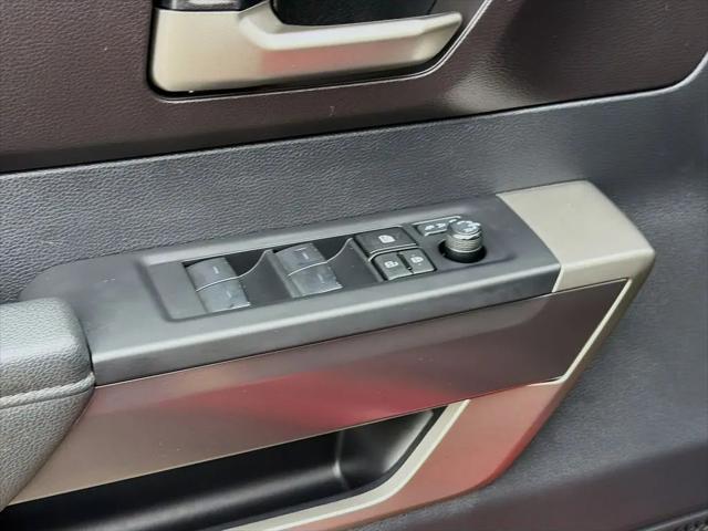 2023 Toyota Sequoia SR5