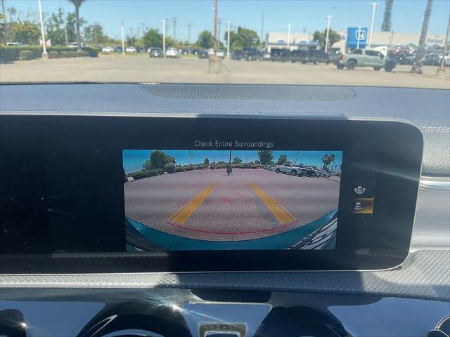 2020 Mercedes-Benz A 220 A 220