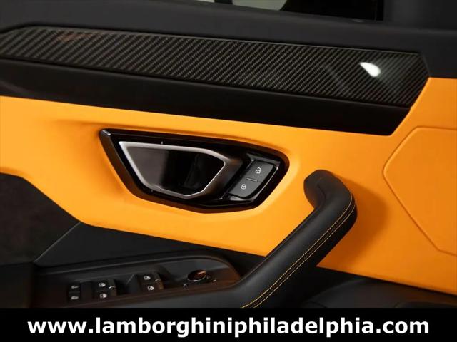 2024 Lamborghini Urus S