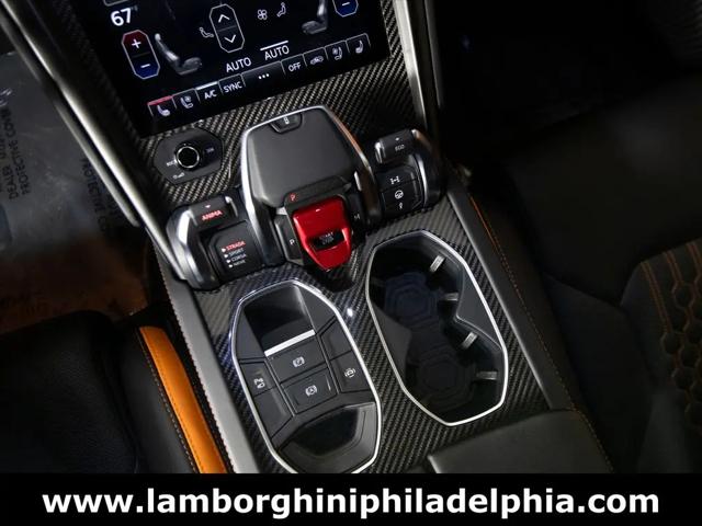 2024 Lamborghini Urus S