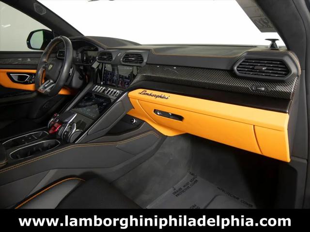 2024 Lamborghini Urus S