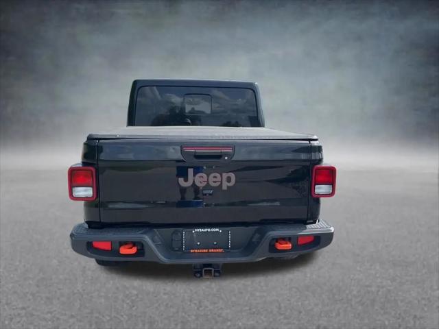 2022 Jeep Gladiator Sport