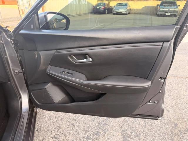 2023 Nissan Sentra SV Xtronic CVT
