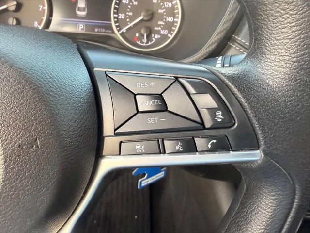 2023 Nissan Sentra SV Xtronic CVT