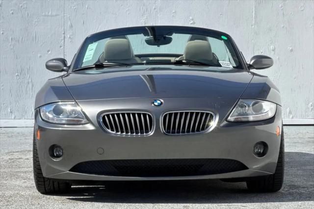 2005 BMW Z4 3.0i