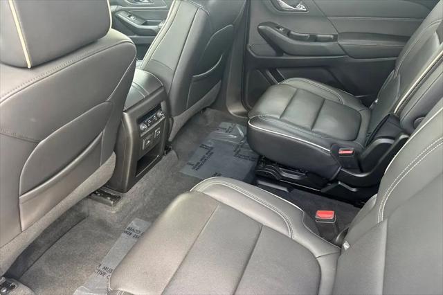2023 Chevrolet Traverse AWD Premier