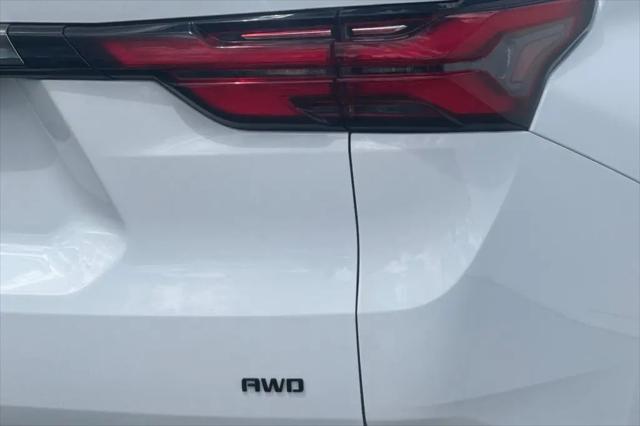 2023 Chevrolet Traverse AWD Premier
