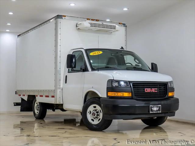2023 GMC Savana Cutaway Work Van