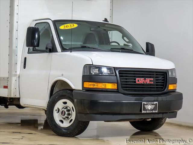2023 GMC Savana Cutaway Work Van