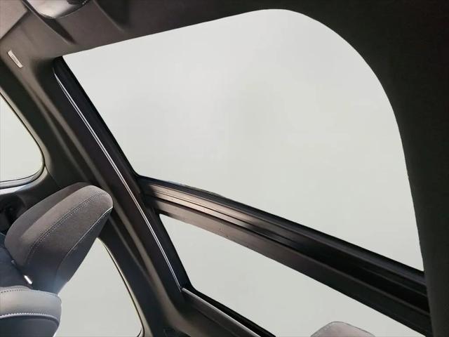2025 BMW Coupe xDrive