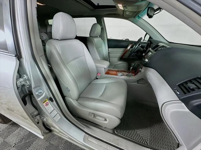 2010 Toyota Highlander Limited V6