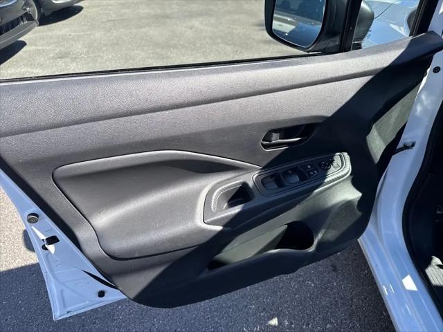 2024 Nissan Versa 1.6 S