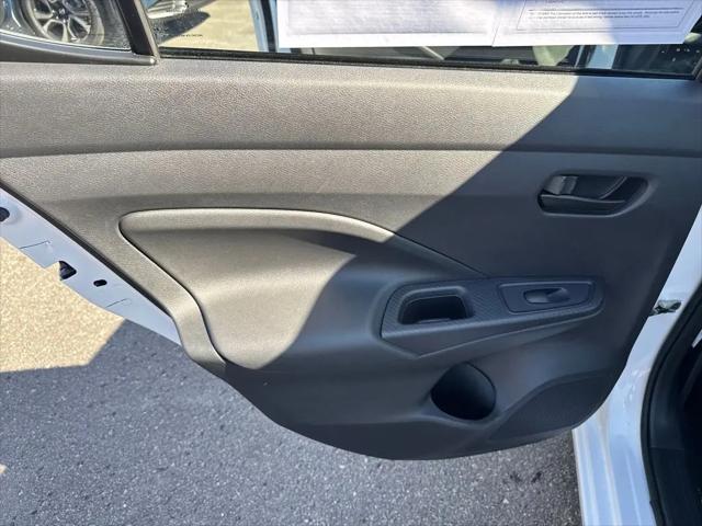 2024 Nissan Versa 1.6 S