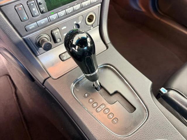 2003 Ford Thunderbird Deluxe