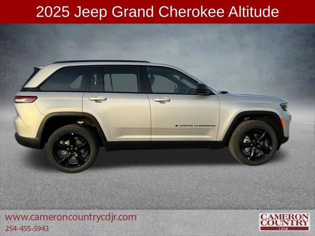 2025 Jeep Grand Cherokee Altitude 4x4