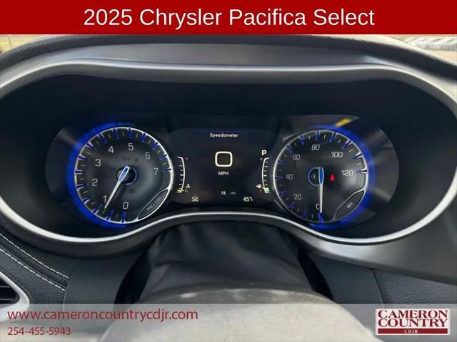 2025 Chrysler Pacifica Select