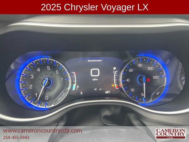 2025 Chrysler Voyager LX