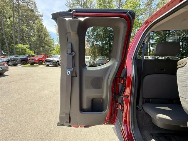 2013 Nissan Frontier S