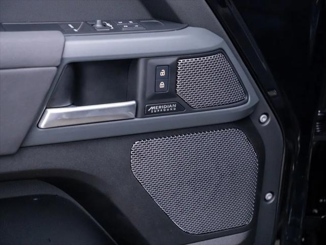 2023 Land Rover Defender 90 X-Dynamic SE