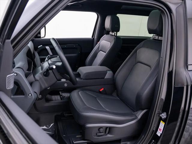 2023 Land Rover Defender 90 X-Dynamic SE