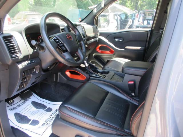 2023 Nissan Frontier Crew Cab PRO-4X 4x4