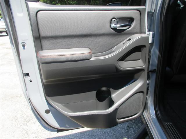 2023 Nissan Frontier Crew Cab PRO-4X 4x4