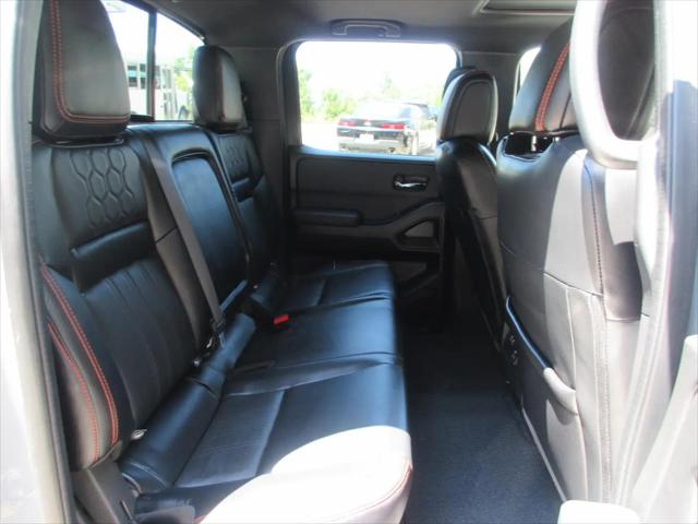 2023 Nissan Frontier Crew Cab PRO-4X 4x4