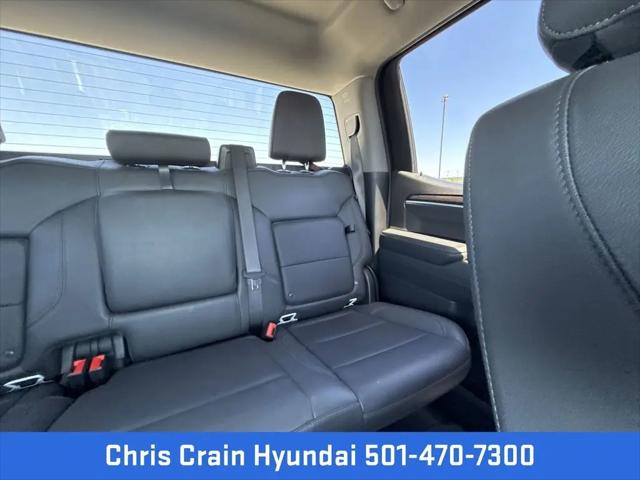 2025 GMC Sierra 1500 4WD Crew Cab Short Box SLT