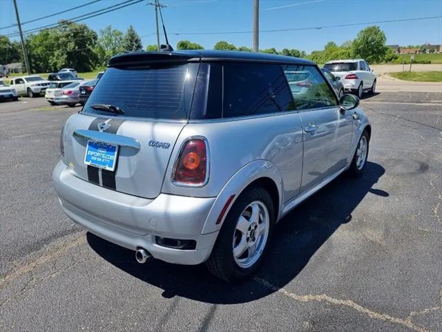 2010 MINI Cooper Cooper