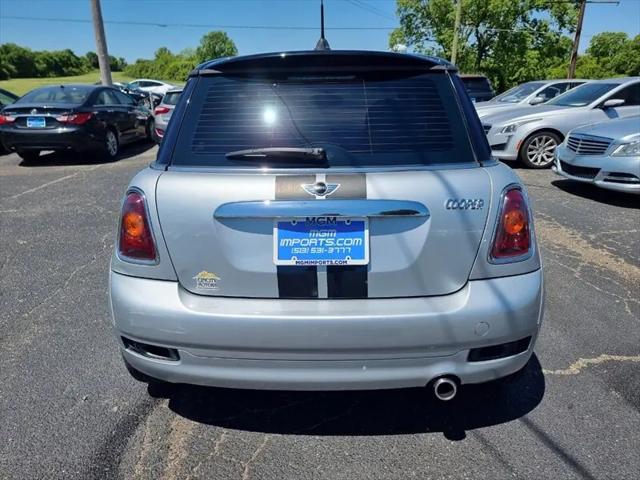 2010 MINI Cooper Cooper