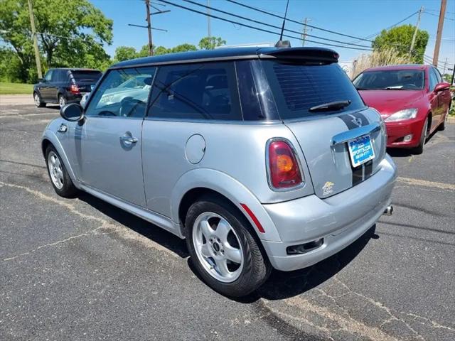 2010 MINI Cooper Cooper