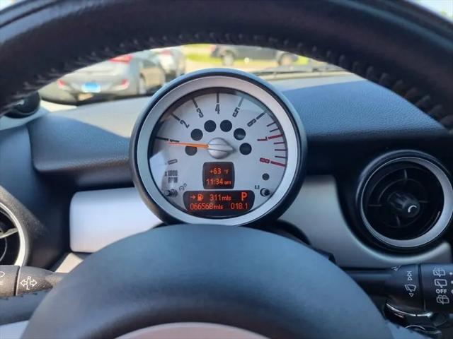 2010 MINI Cooper Cooper