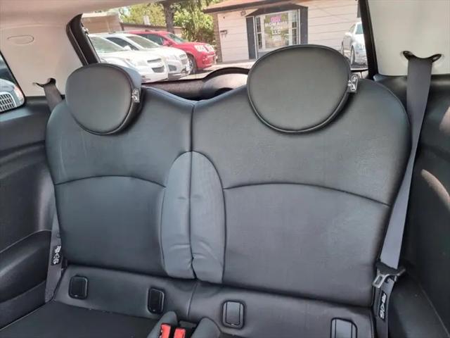 2010 MINI Cooper Cooper