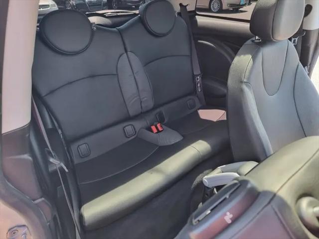 2010 MINI Cooper Cooper