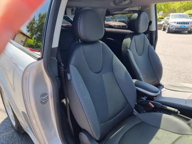 2010 MINI Cooper Cooper