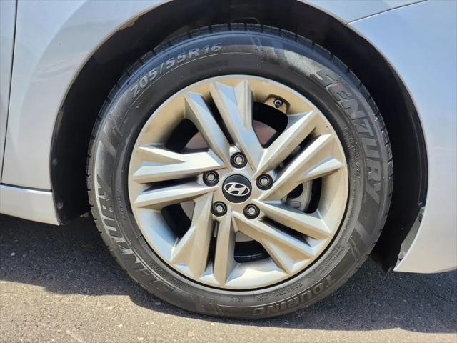 2019 Hyundai Elantra Value Edition