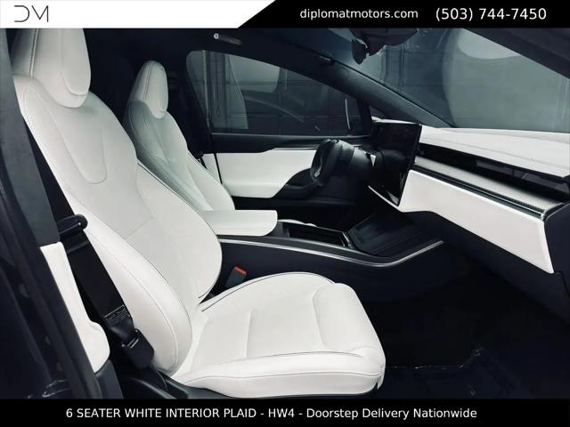 2024 Tesla Model X Plaid Tri Motor All-Wheel Drive