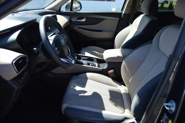 2020 Hyundai Santa Fe SE