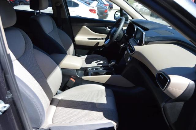 2020 Hyundai Santa Fe SE