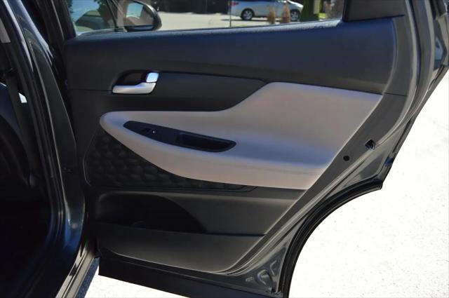 2020 Hyundai Santa Fe SE
