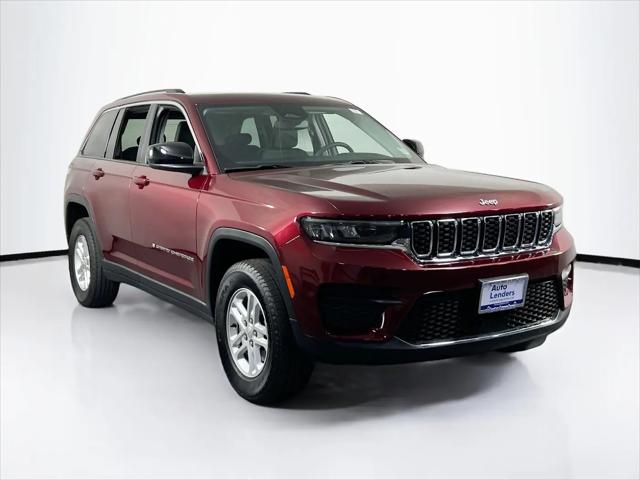 2023 Jeep Grand Cherokee Laredo 4x4