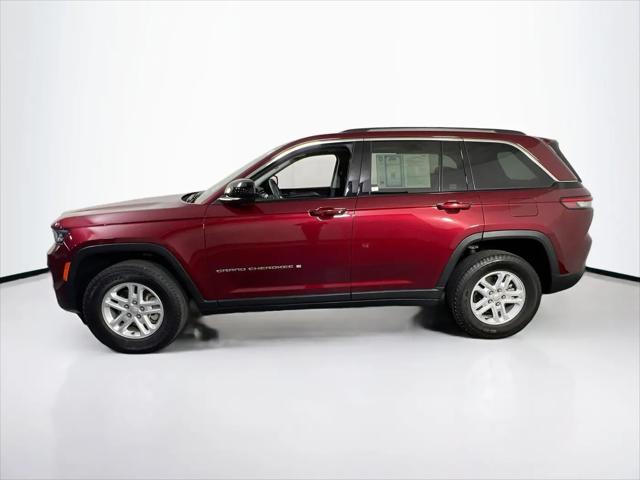 2023 Jeep Grand Cherokee Laredo 4x4