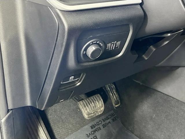 2023 Jeep Grand Cherokee Laredo 4x4