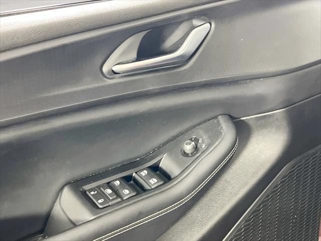 2023 Jeep Grand Cherokee Laredo 4x4