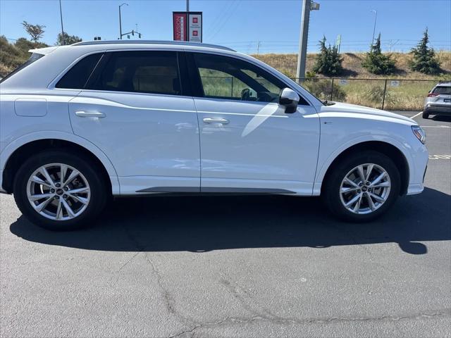 2025 Audi Q3 Premium 45 TFSI S line quattro Tiptronic