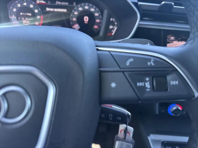 2025 Audi Q3 Premium 45 TFSI S line quattro Tiptronic
