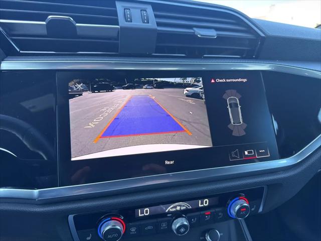 2025 Audi Q3 Premium 45 TFSI S line quattro Tiptronic