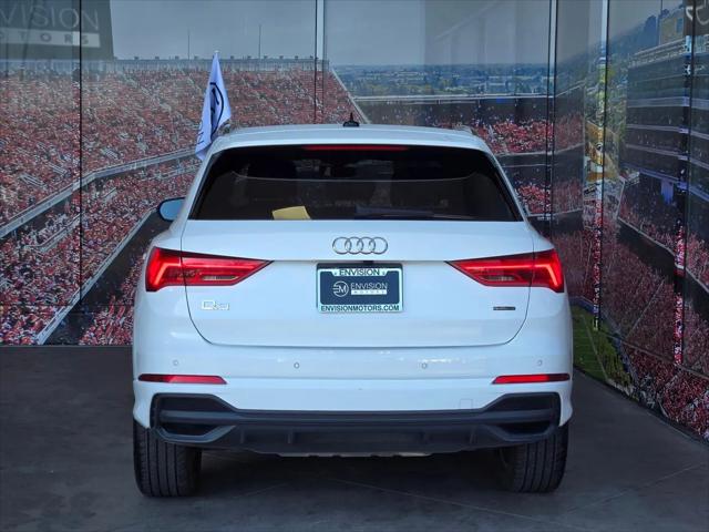 2025 Audi Q3 Premium 45 TFSI S line quattro Tiptronic